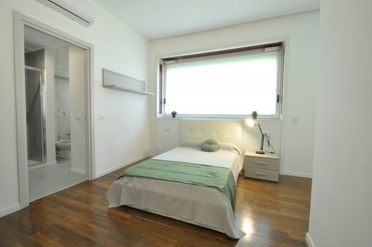 Small buildings to be rented out